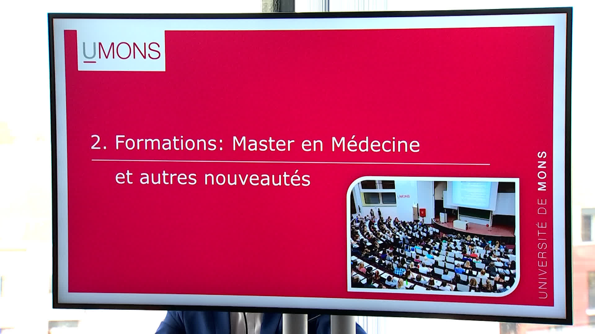 UMons - Master en médecine et déménagement au programme!